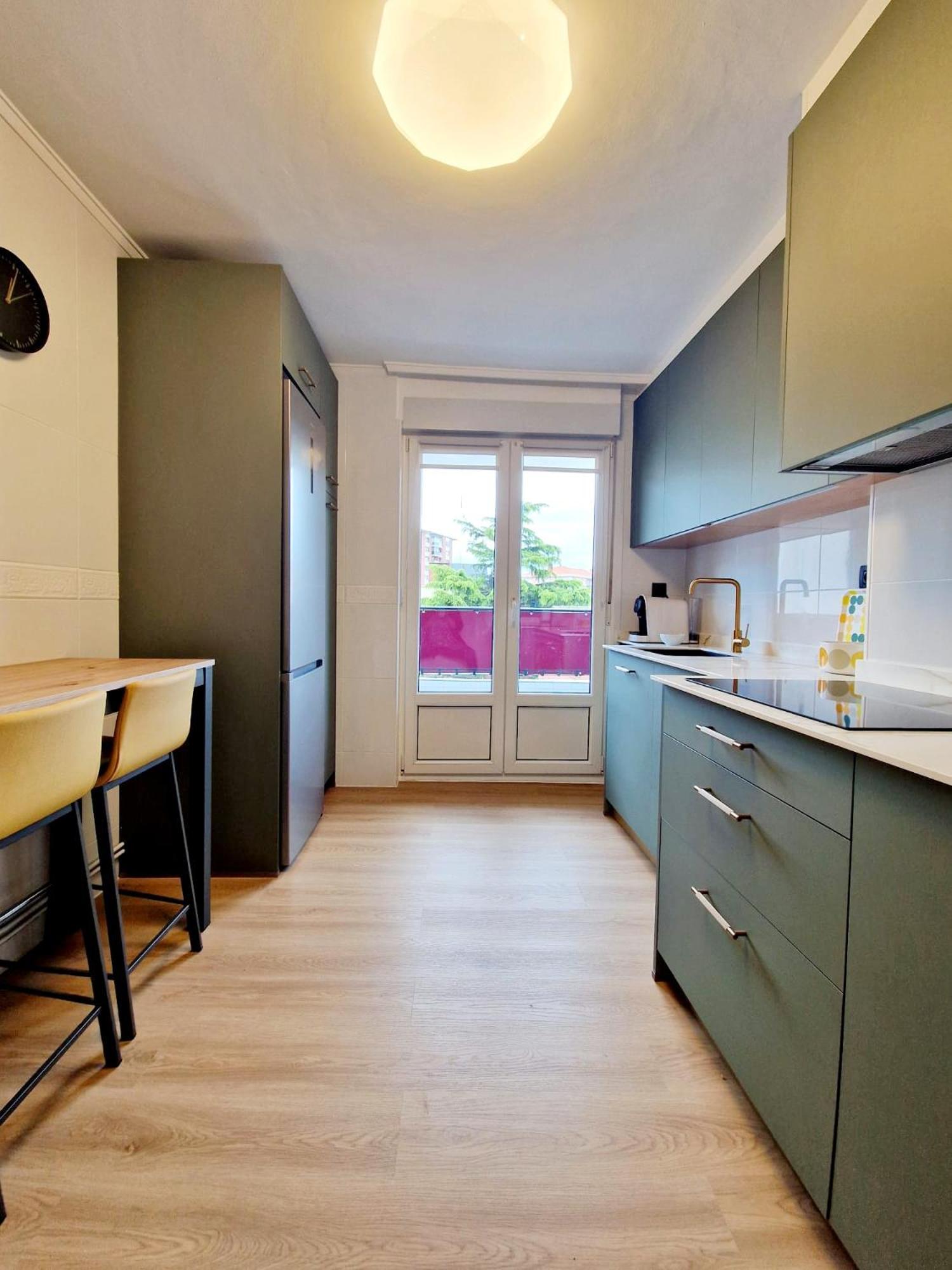 Apartamento I Cruces Metro Bec Barakaldo Eksteriør bilde